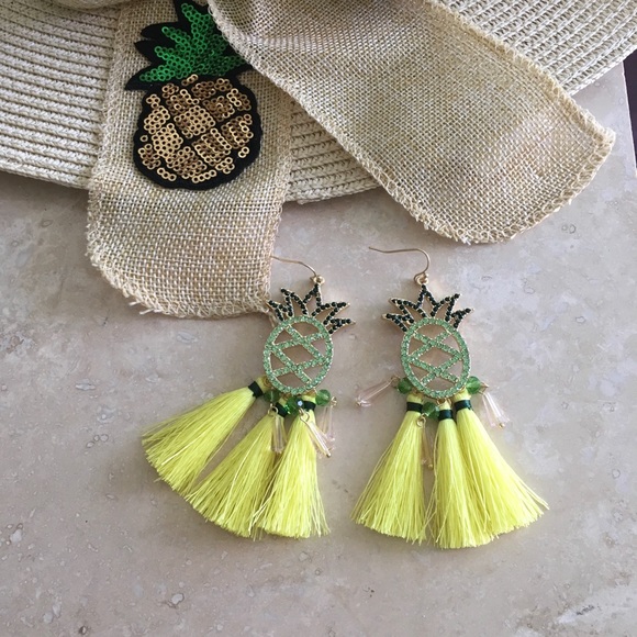 Pineapple 🍍 Glass Crystal Earrings/Tassel - Picture 2 of 2